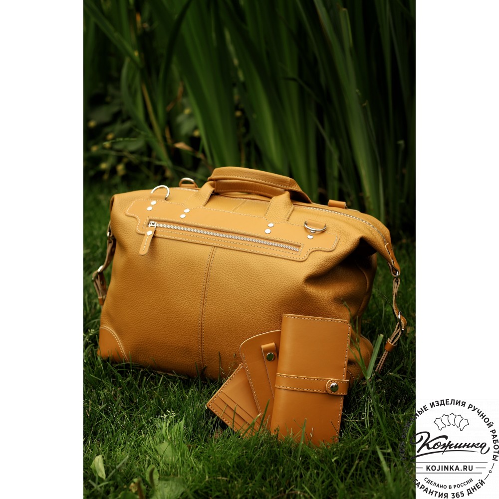  Кожаная дорожная сумка "Сити" (темно-бежевый)