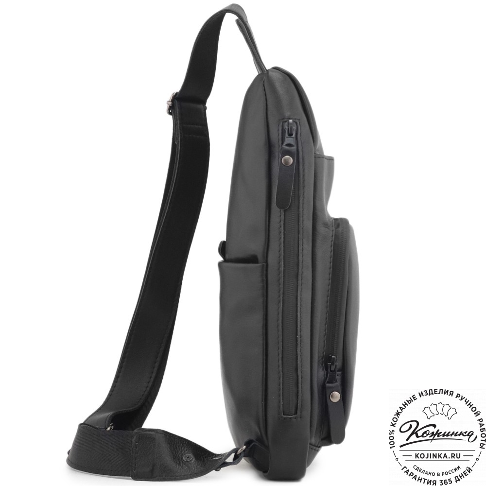Кожаная сумка на грудь "Вульф" (черная) 